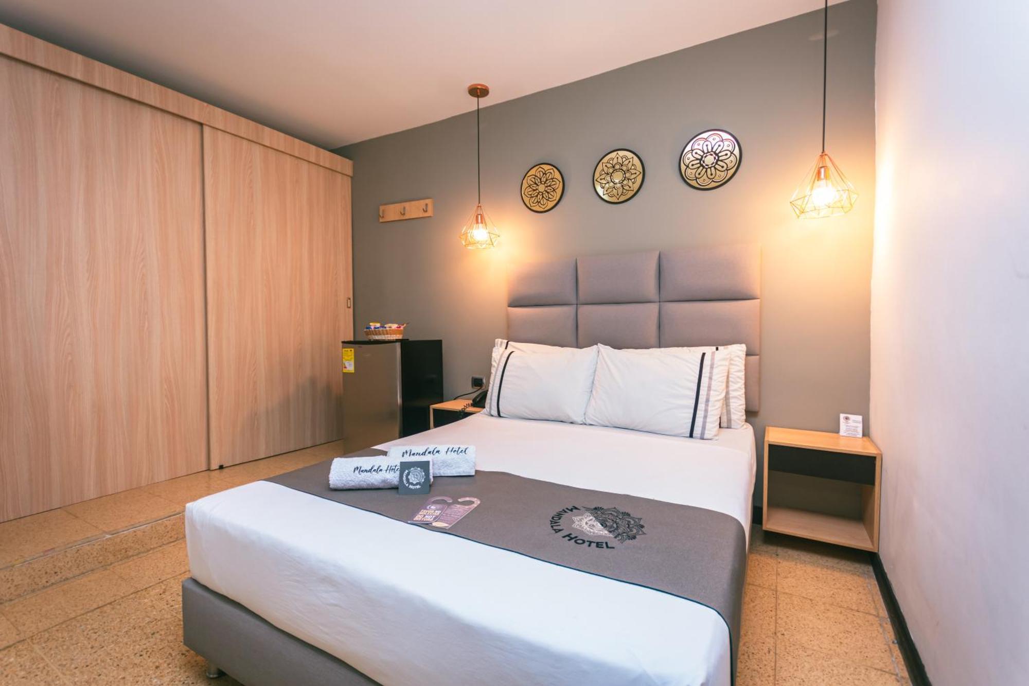 Mandala Hotel Belen Медельин Экстерьер фото