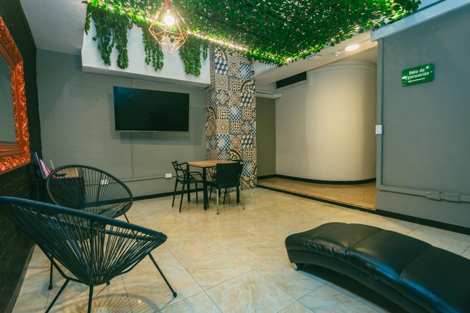 Mandala Hotel Belen Медельин Экстерьер фото