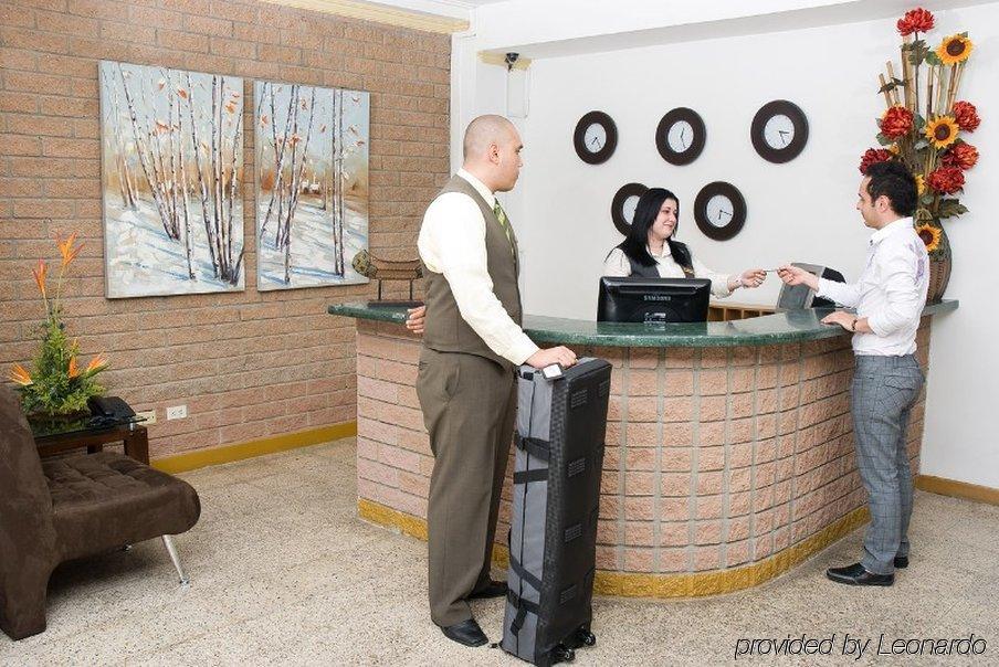 Mandala Hotel Belen Медельин Экстерьер фото